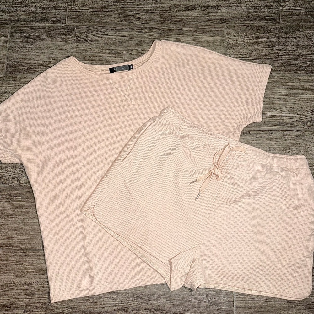 Women's Neutral Lounge Set